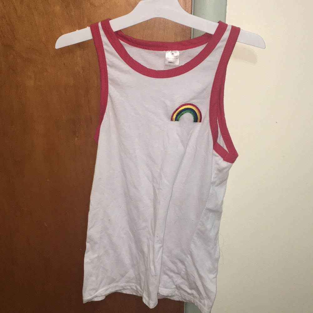Girls tank top with a rainbow